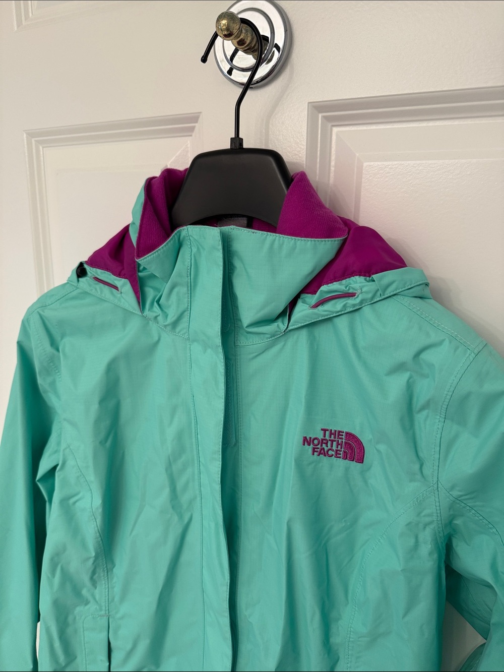 THE NORTH FACE Dryzzle Women’s Rain Jacket in “Fanfare Green”